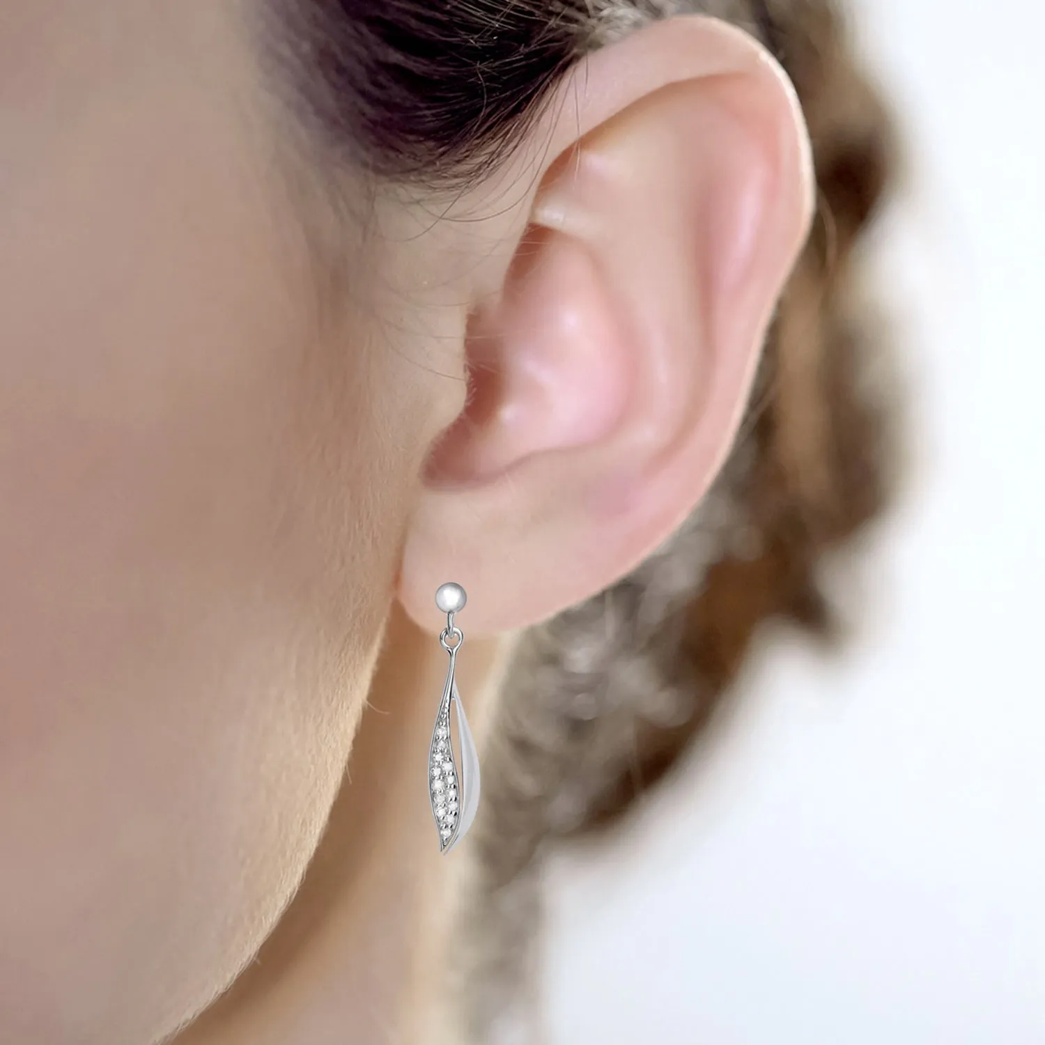 10k White Gold Dangle Diamond Curved Drop Earrings