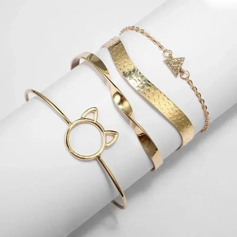 4pcs/set Bohemian Hollow Cat Head Bangle for Women Fashion Crystal Triangle Metal Bracelets Set Jewelry Accessories