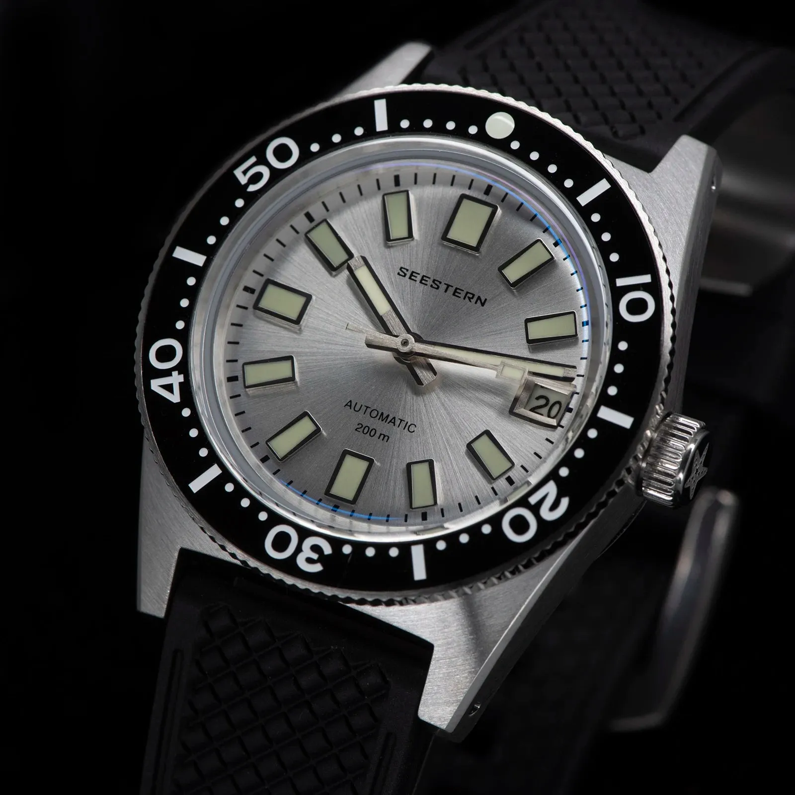 62MAS Diving Watch Men Automatic NH35 Movement Mechanical Wristwatch Luminous Sapphire Glass Bracelet with FKM Rubber