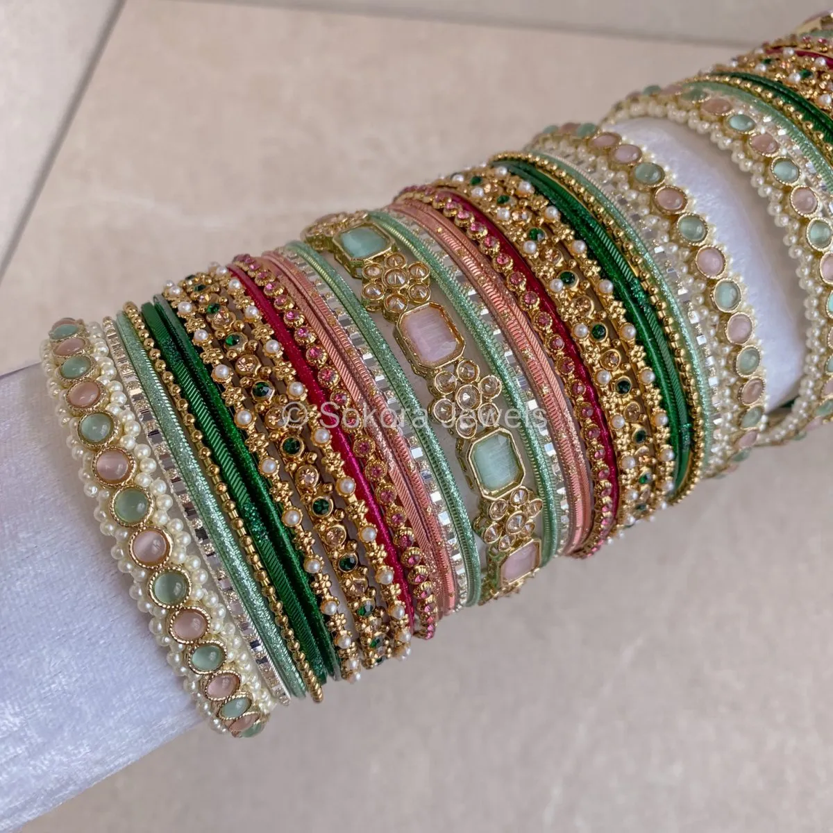 Ameli Luxury Bangle Set - MultiColour