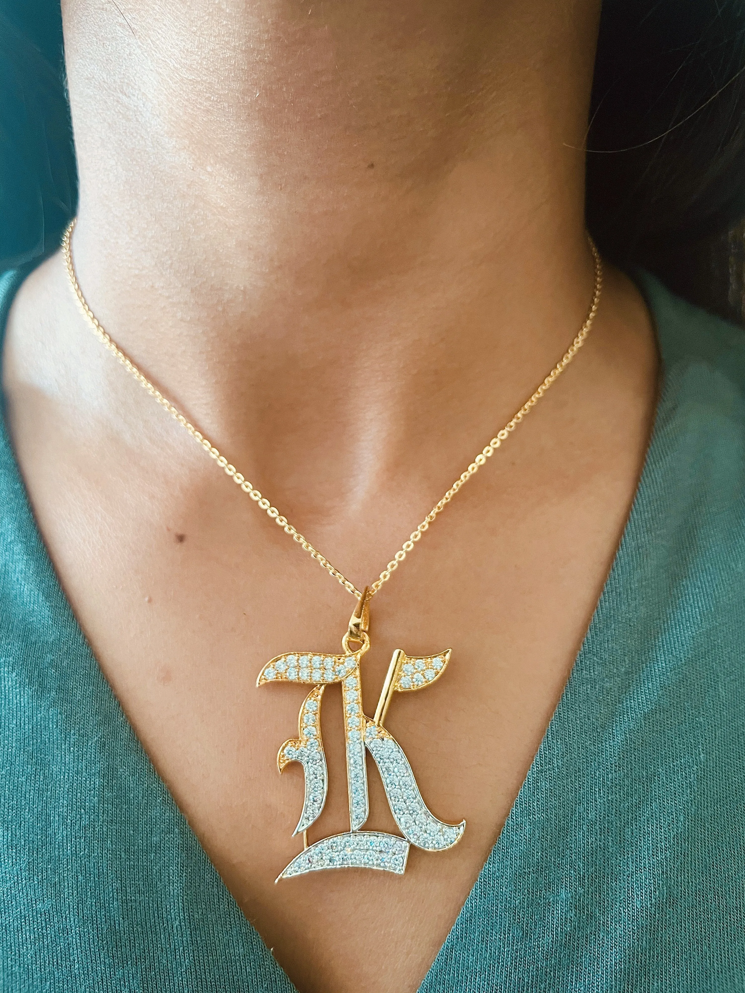 Brillo Iniziale Charm Necklace