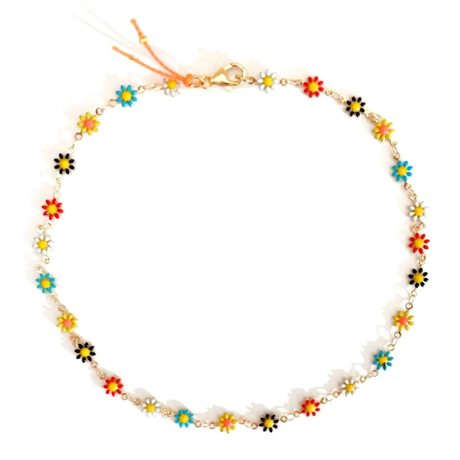 dainty daisy choker