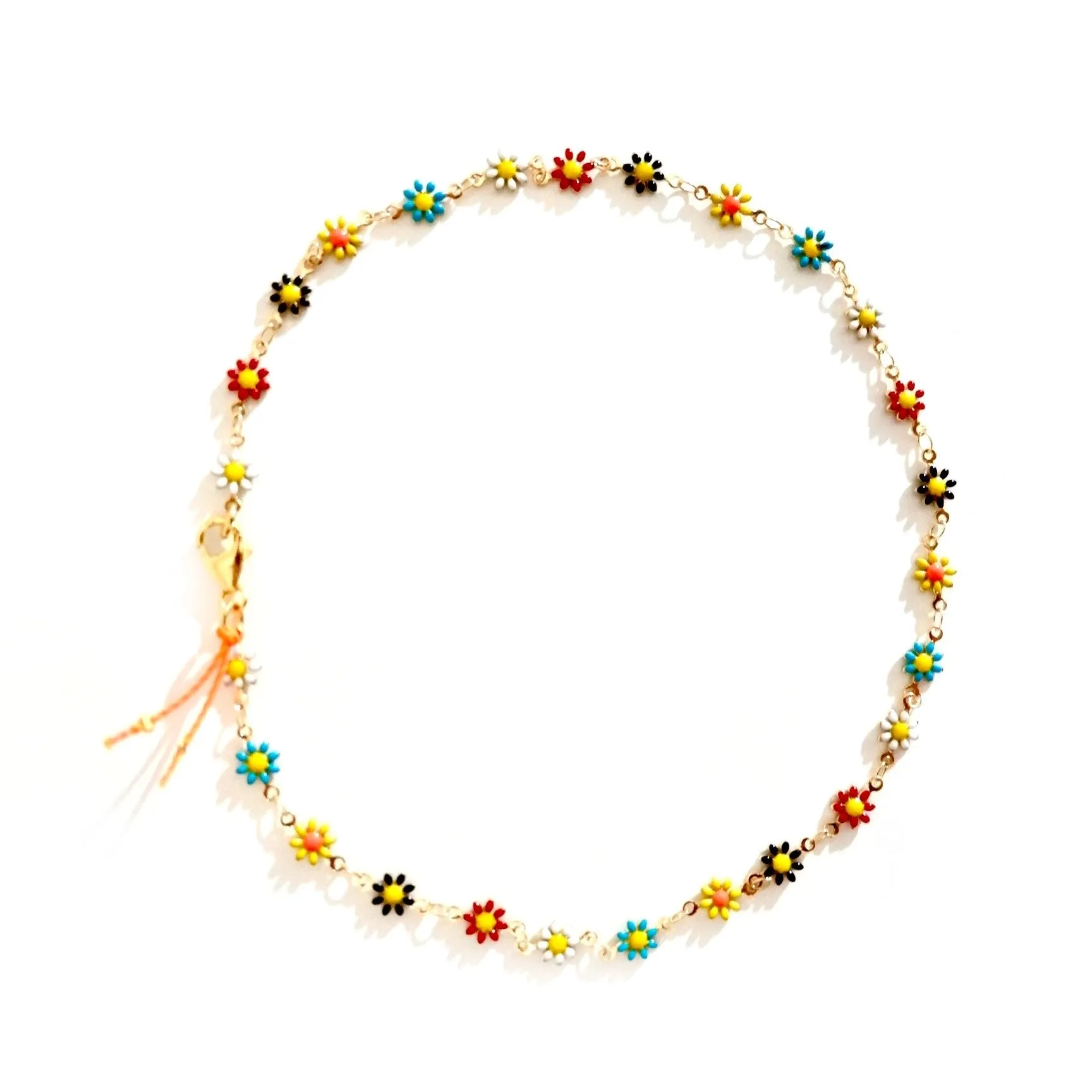 dainty daisy choker