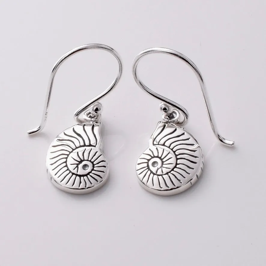 E827 - 925 silver nautilus shell drop silver earrings