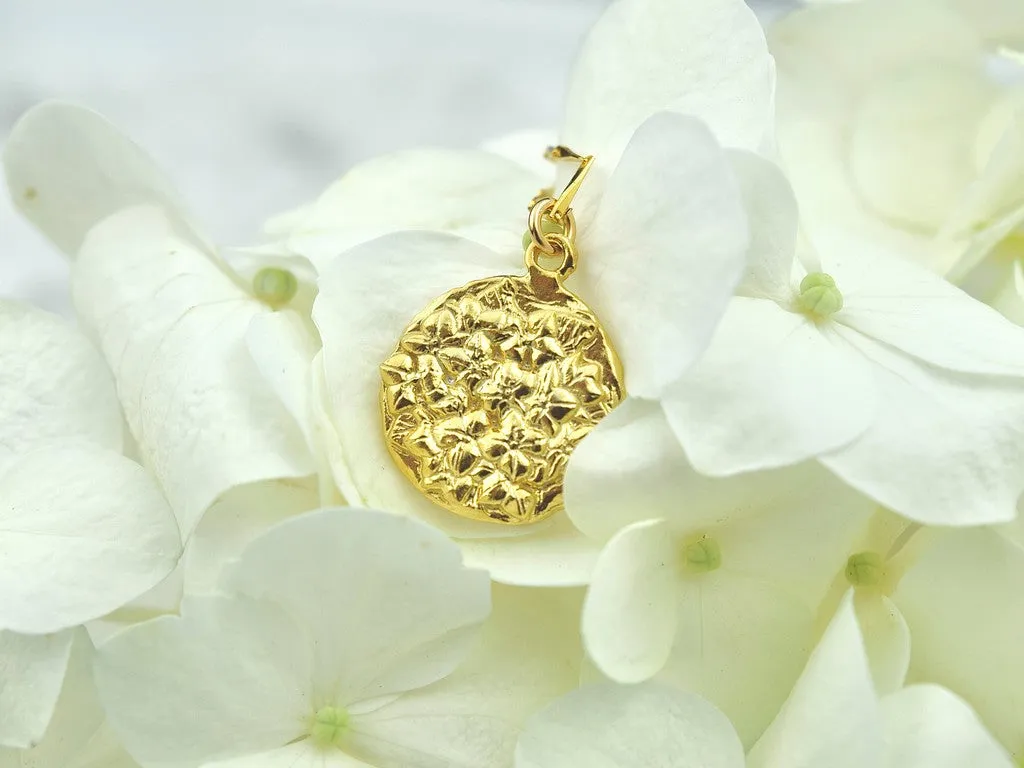 Hydrangea Pendant Necklace