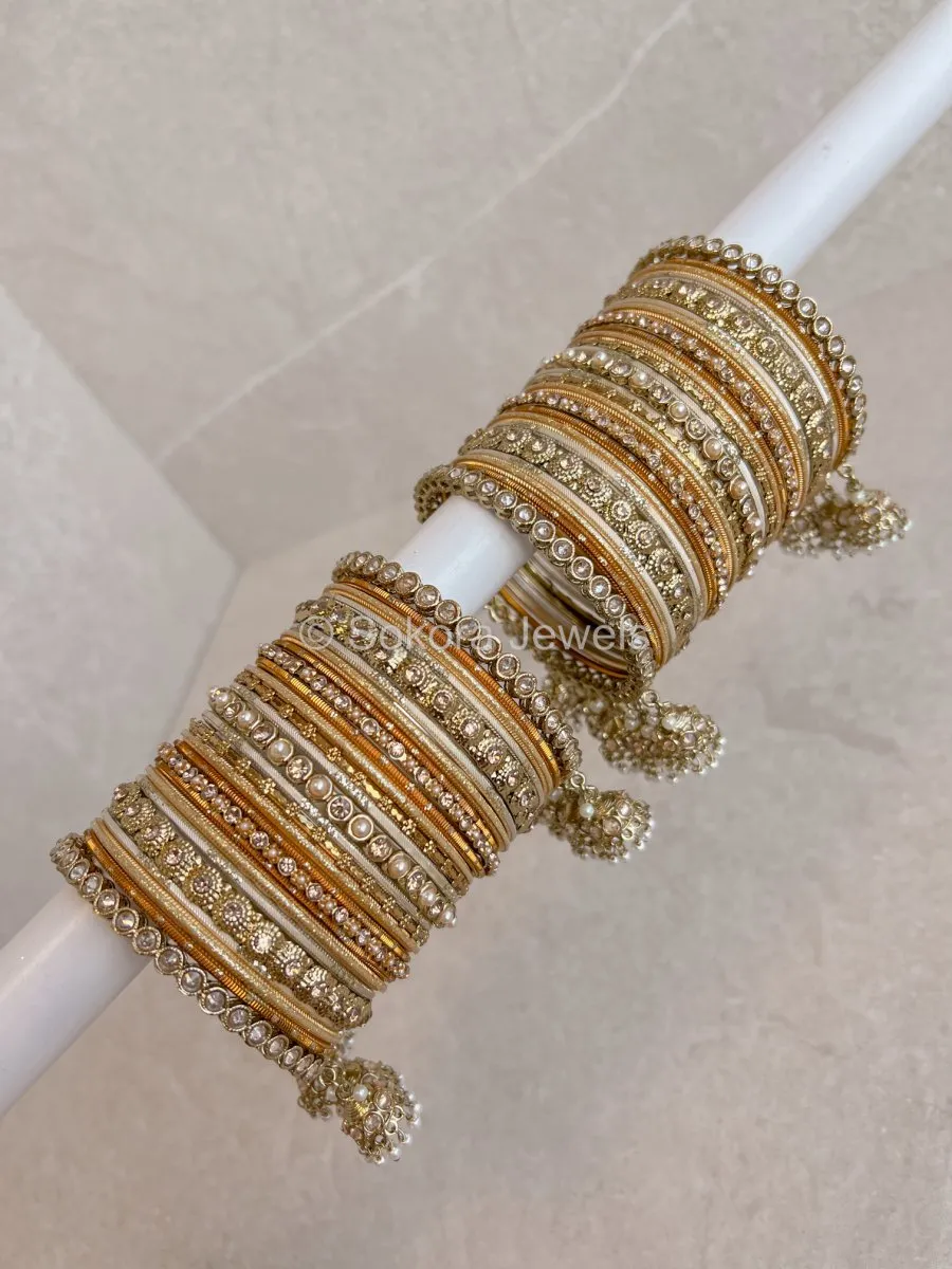 Neha Luxury Bangle Set - Golden