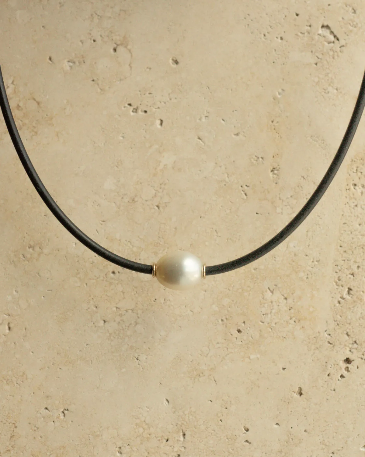 Neoprene Necklace Australian South Sea Cygnet Bay Drop 13mm B1  9ct Yellow Gold