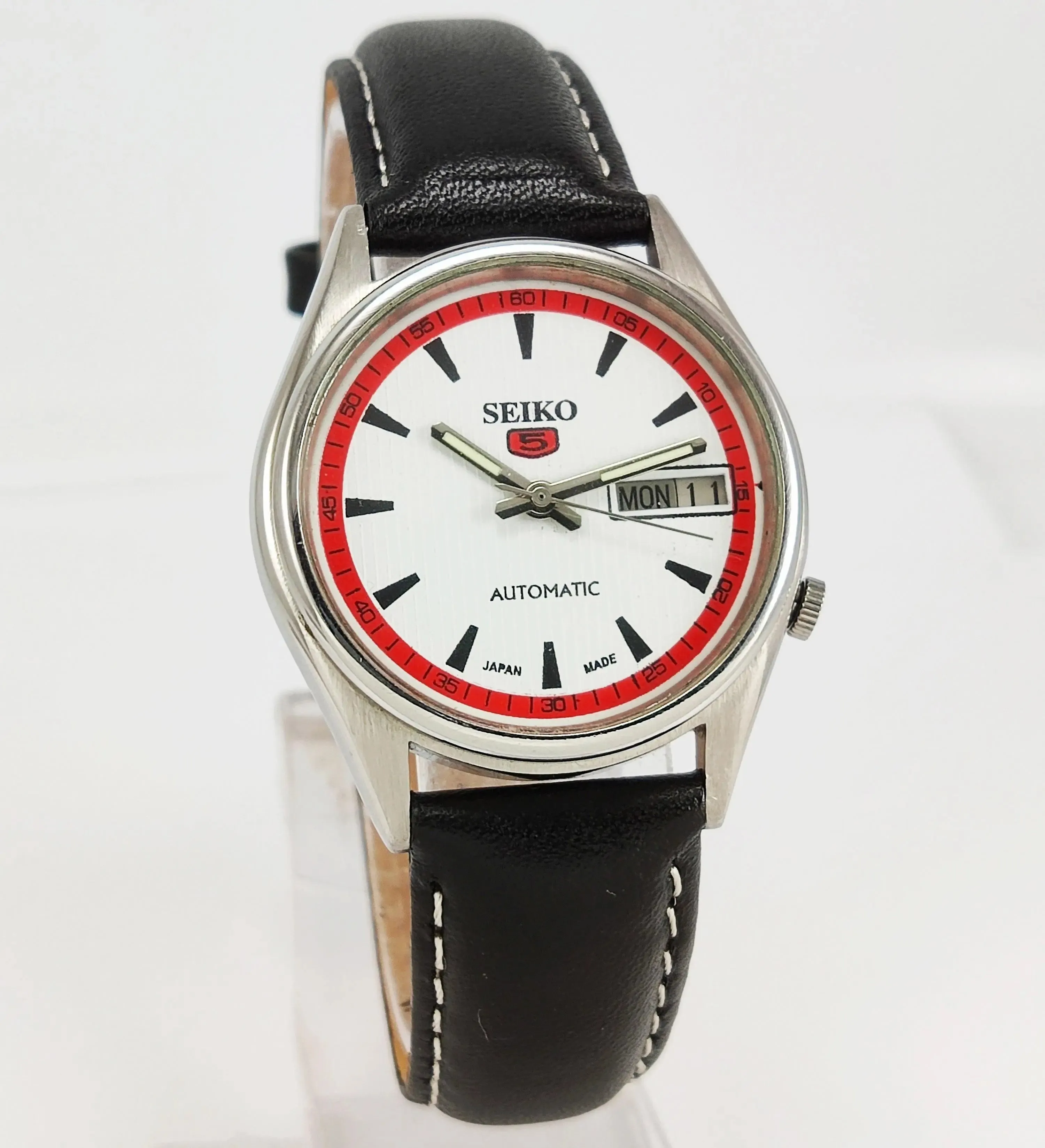 Seiko 5 Automatic-7009A White Color Dial 17 Jewels Day Date Men's Wrist Watch