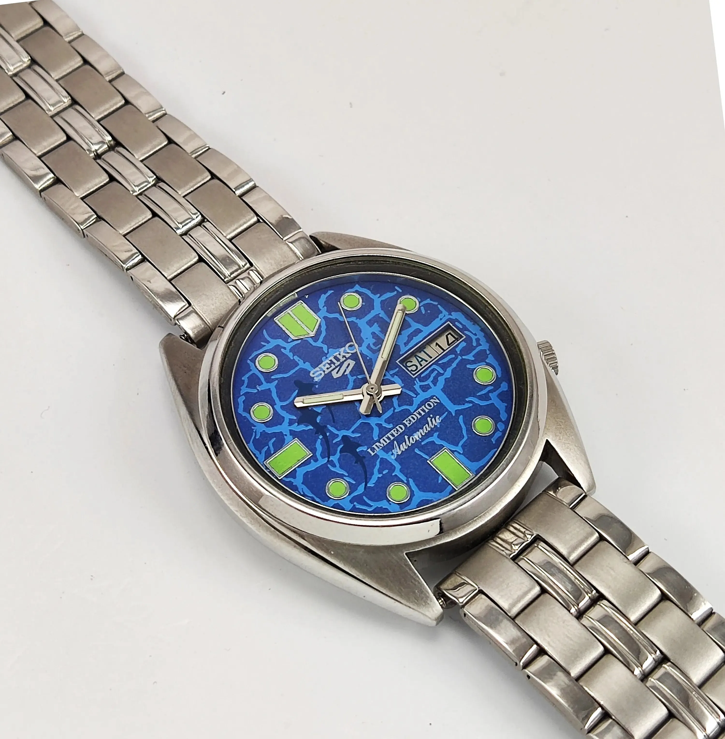 Seiko 5 Blue Dial 17 Jewels Automatic Movement Men's Wrist watch 7009A