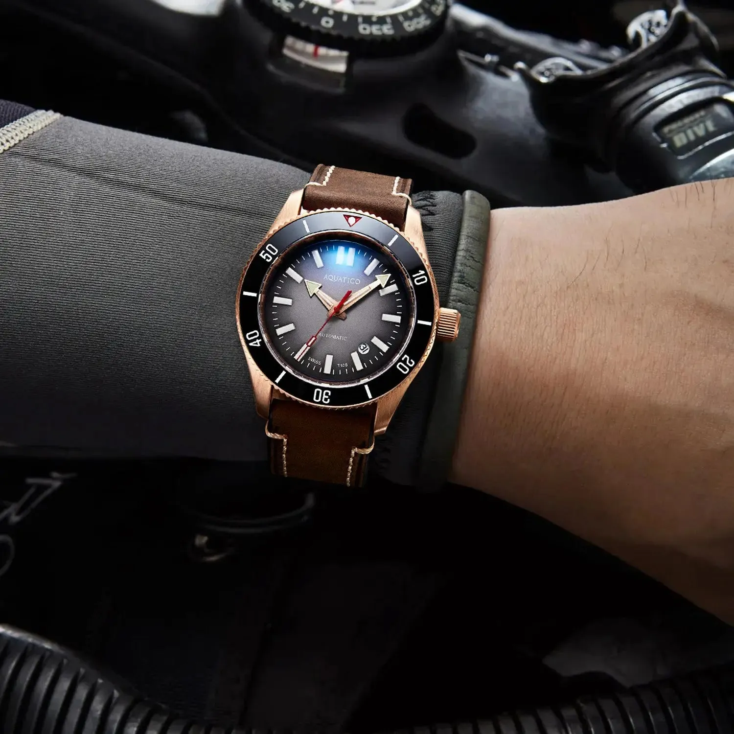 Super Star Bronze Tritium Black Dial(SWISS MADE Sellita sw200-1)