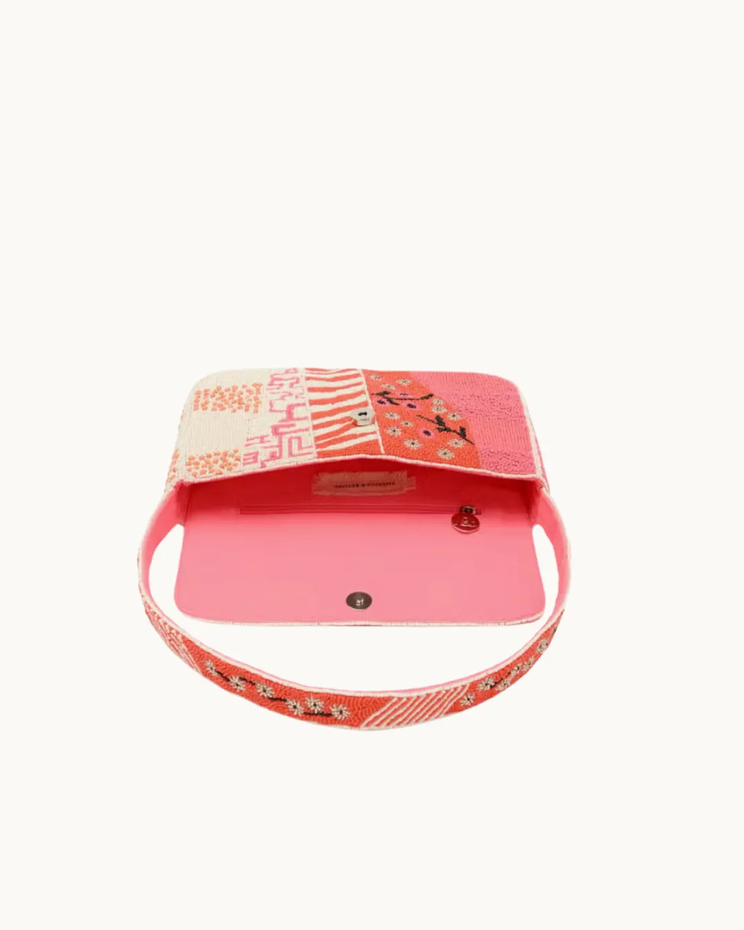 The IT girl: Peachy Pink Beaded Shoulder Purse